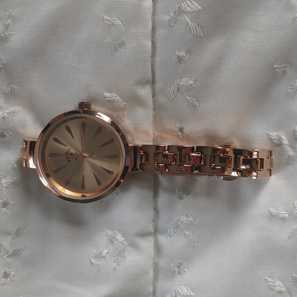 Rose gold tone wrist watch. Beverly Hills Polo Club